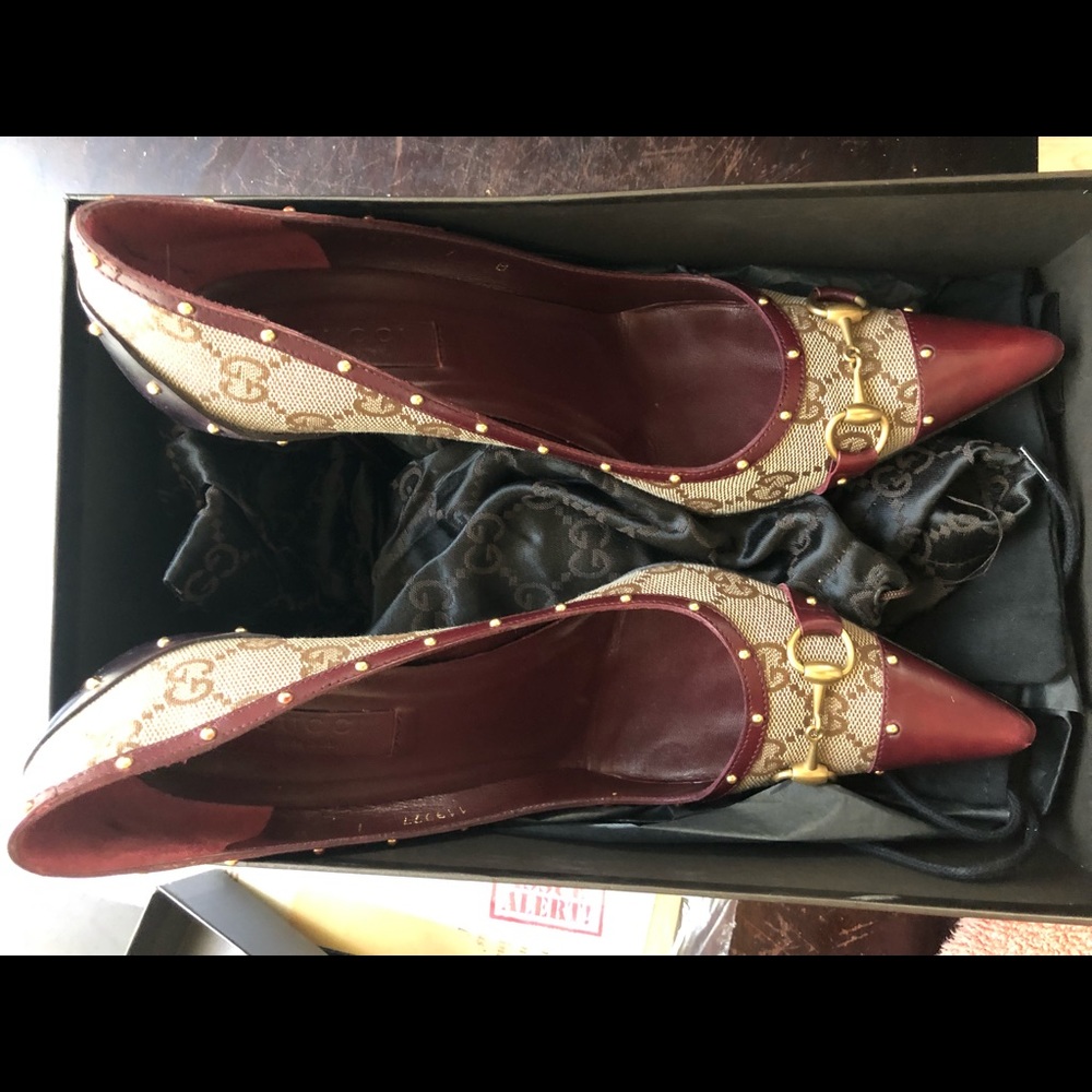 Gucci Heels (Authentic) Burgundy & Gold